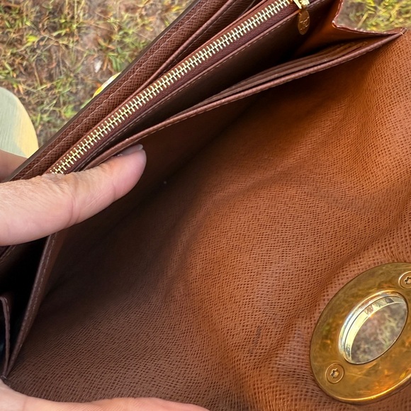 Authentic Louis Vuitton Boetie wallet - Picture 8 of 12